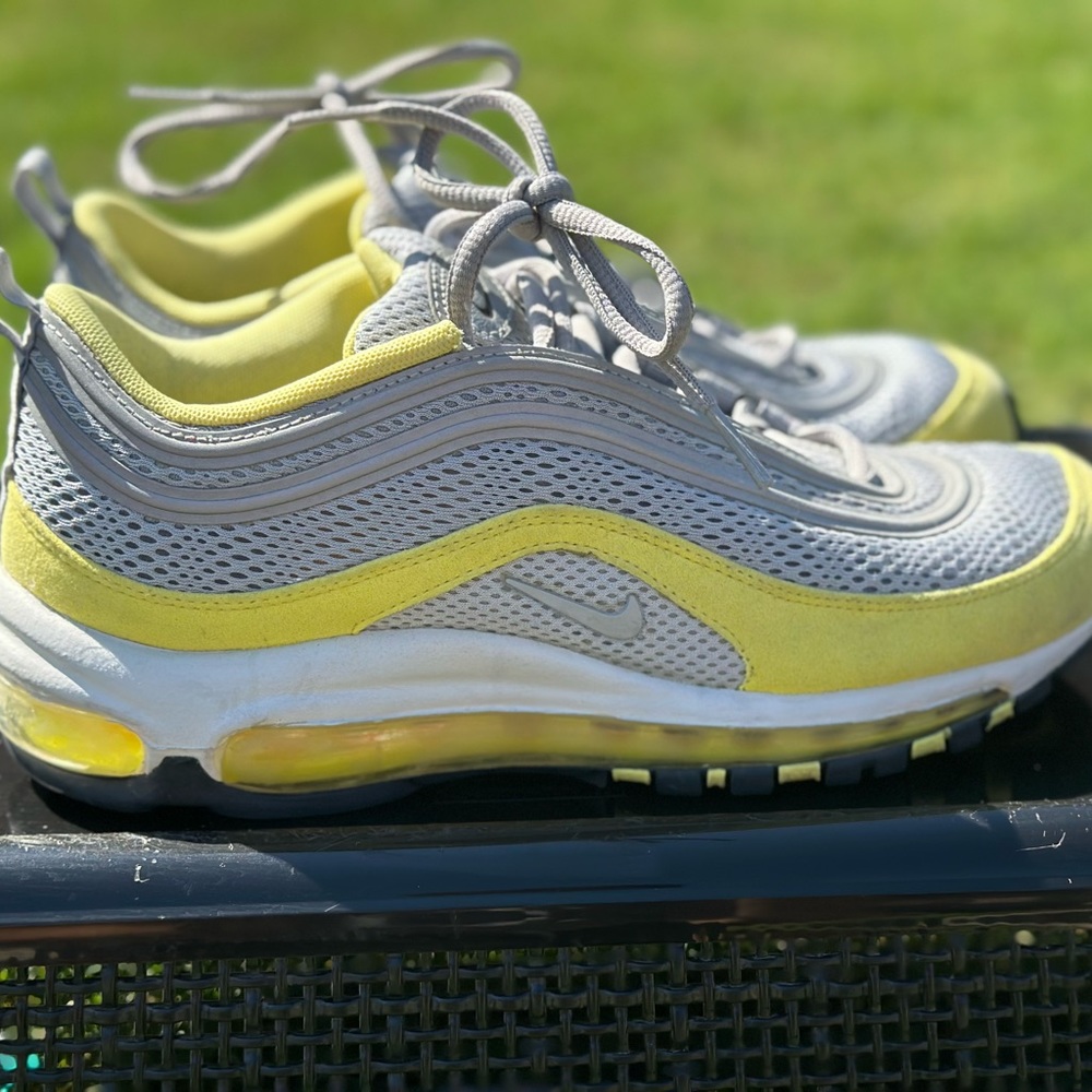 WMNS Nike Air Max '97 PRM EM Metallic Silver Yellow 554668-007